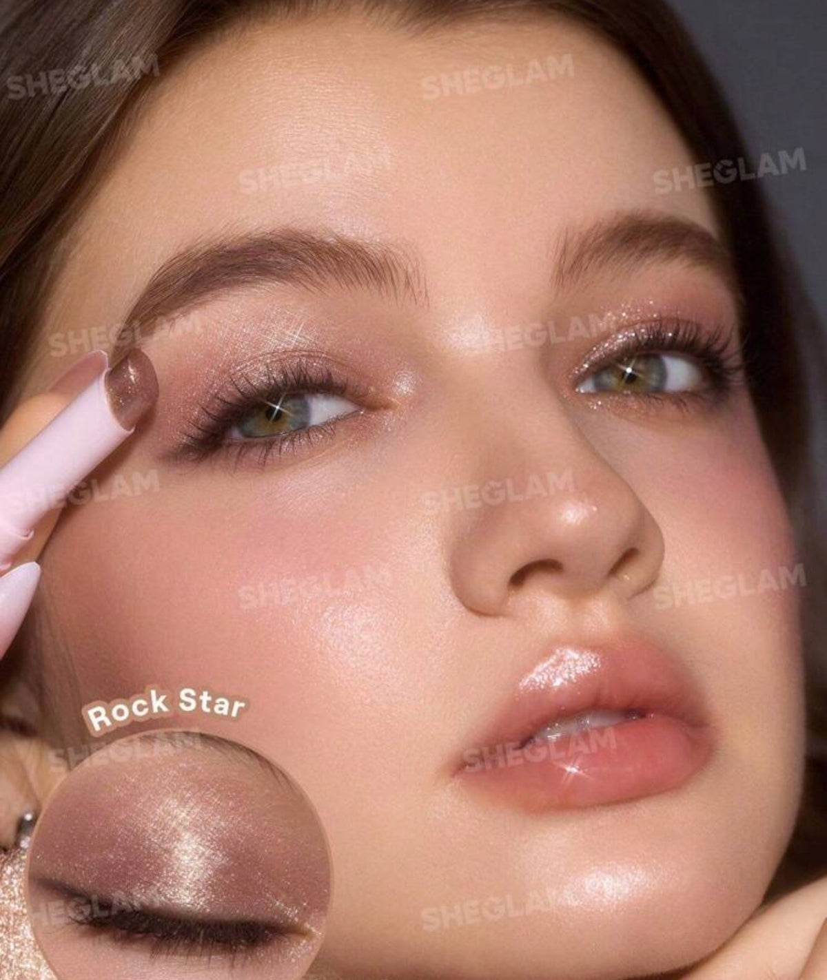 SHEGLAM Crystal Jelly BâTon
Illuminateur-Rock Star