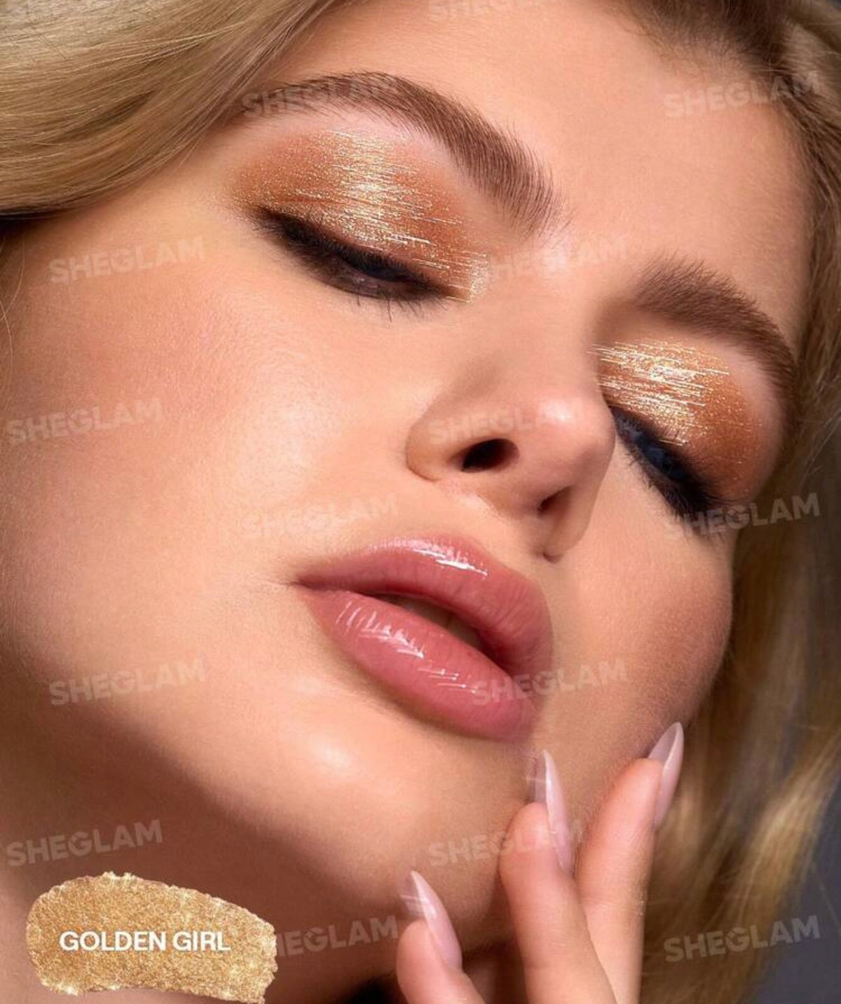 SHEGLAM Crystal Jelly Stick
Glaze-GOLDEN GIRL