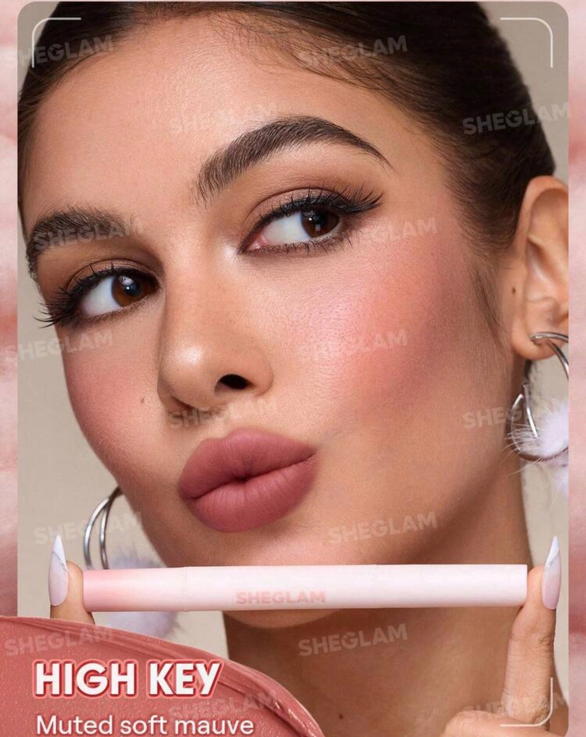 SHEGLAM Marshmallow Puff Stylo à Lèvres Flou – 111 High Key
