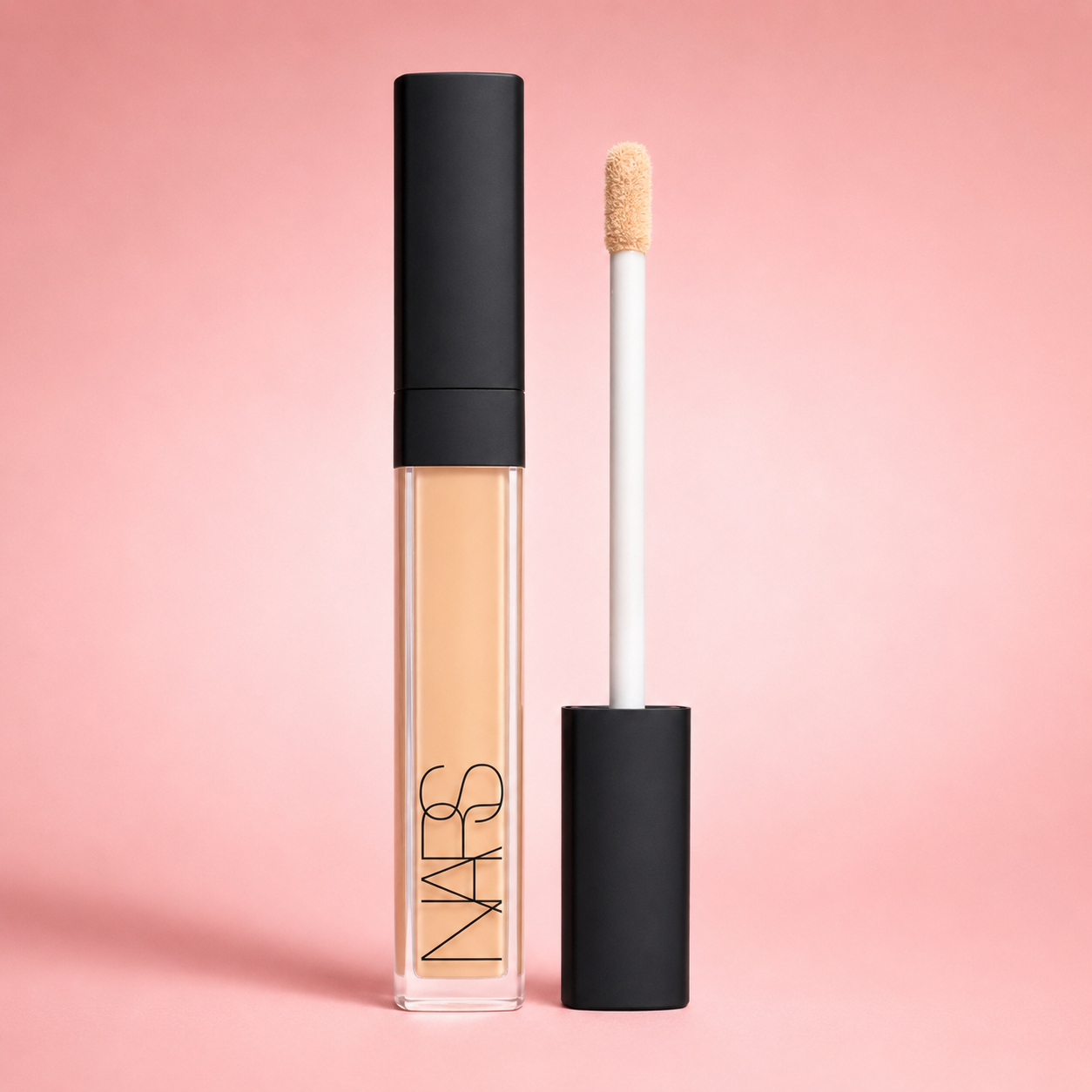 NARS CONCEALER (LIGHT 2.3 MADELEINE)