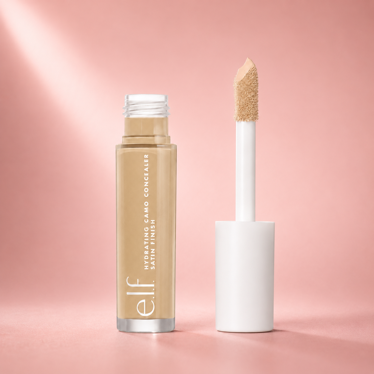 ELF HYDRATING CAMO CONCEALER (LIGHT BEIGE)