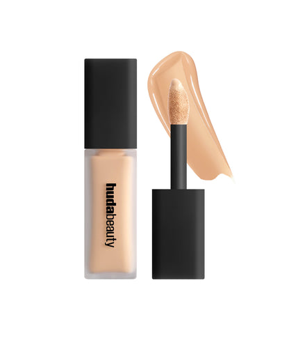 Huda Beauty #FauxFilter Concealer Sugar Biscuit 3.5N